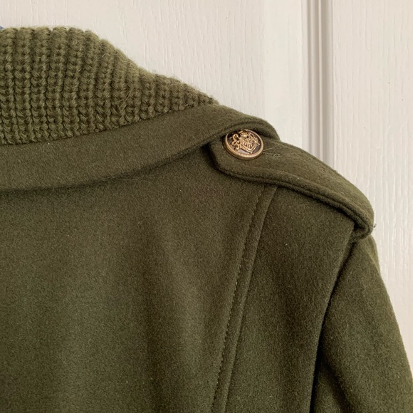 Coat - Picture 4 of 9